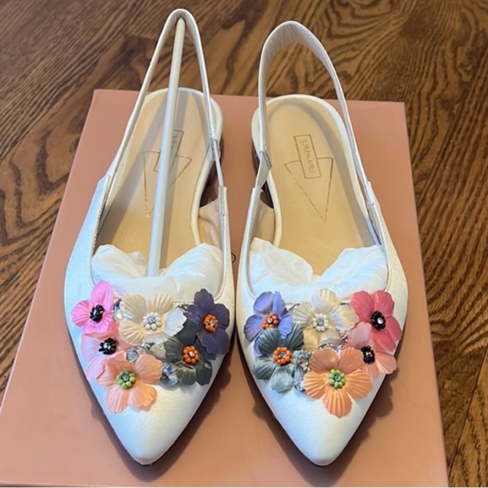 Pokemaoke x BHLDN size 37 sling back ivory flats with 3D flowers